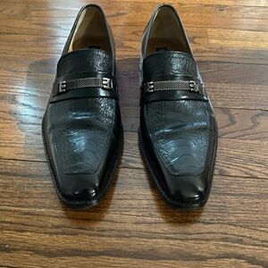 Elegant Black Leather Men's Loafers